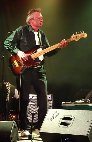 Bassist Bernd Wolfrum