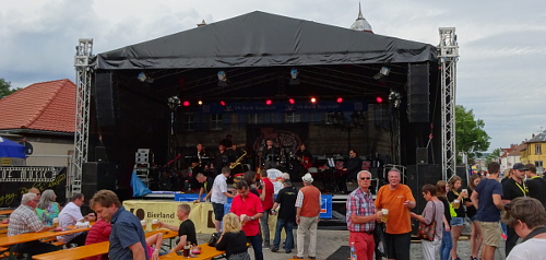 Rock'n Roll mit den Lords of Music auf der Haupbühne in St.Georgen, Bayreuth